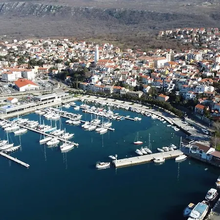 Grabrova Cove Apartman *