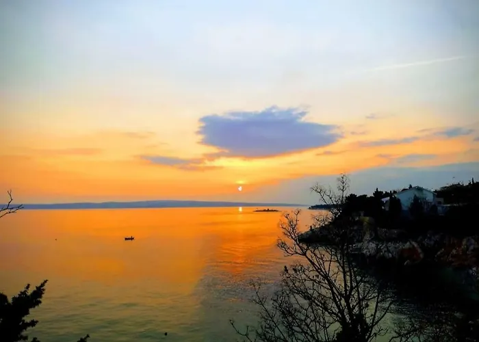 Grabrova Cove *